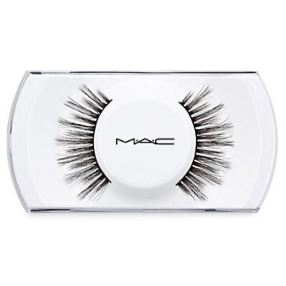 M·A·C Cosmetics Maximalist Lash 87 | NEW | Lashes MAC 87 Lash | Wispy - Picture 1 of 8